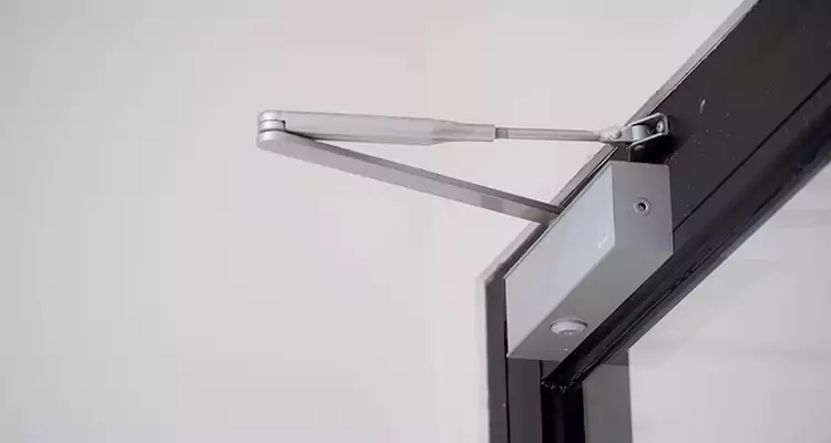 Screen Door Closer Installation in Richmond West, FL