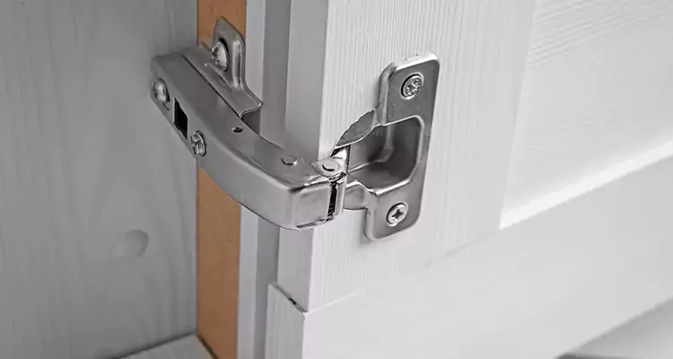 Shower Door Hinge Replacement in Richmond West, FL