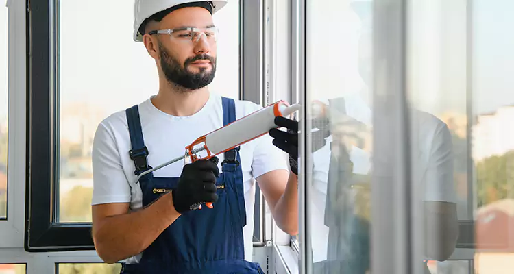 Window Frame Repair in Richmond West, FL