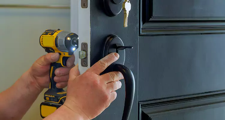 Comprehensive Door Lock Repair Services in Richmond West, FL