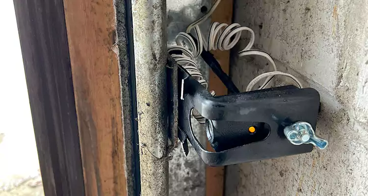 Fix Broken Garage Door Sensor in Richmond West, FL