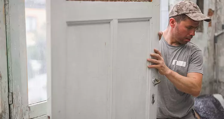 Home Front Door Replacement in Richmond West, FL