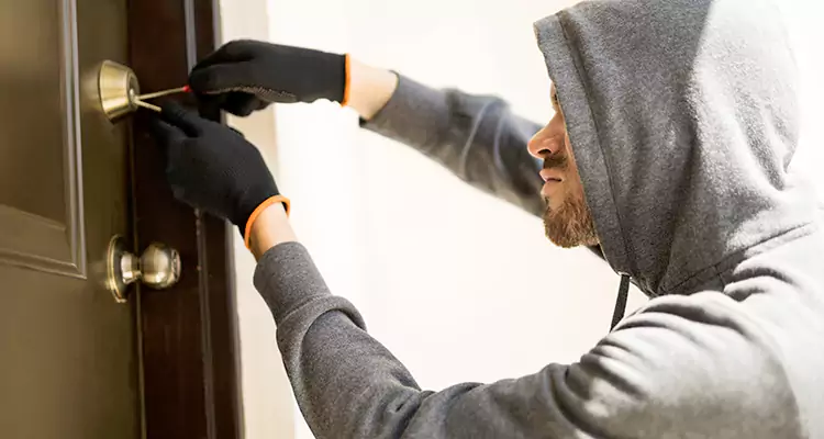 Emergency Motel Lock Repairs—Available 24/7 in Richmond West, FL