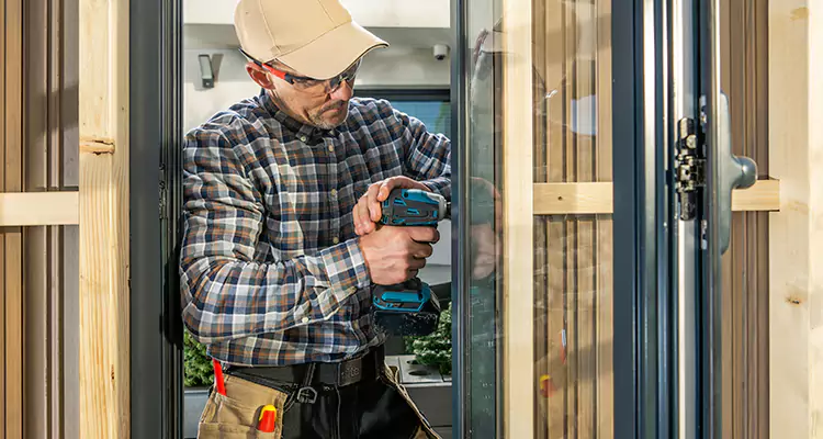 Top-Rated Patio Door Handle and Lock Repair Service for Homeowners in Richmond West, FL