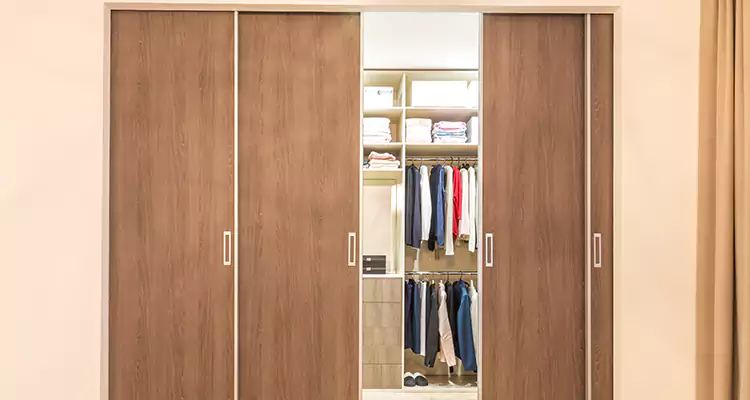 Sliding Closet Wardrobe Repairs in Richmond West, FL
